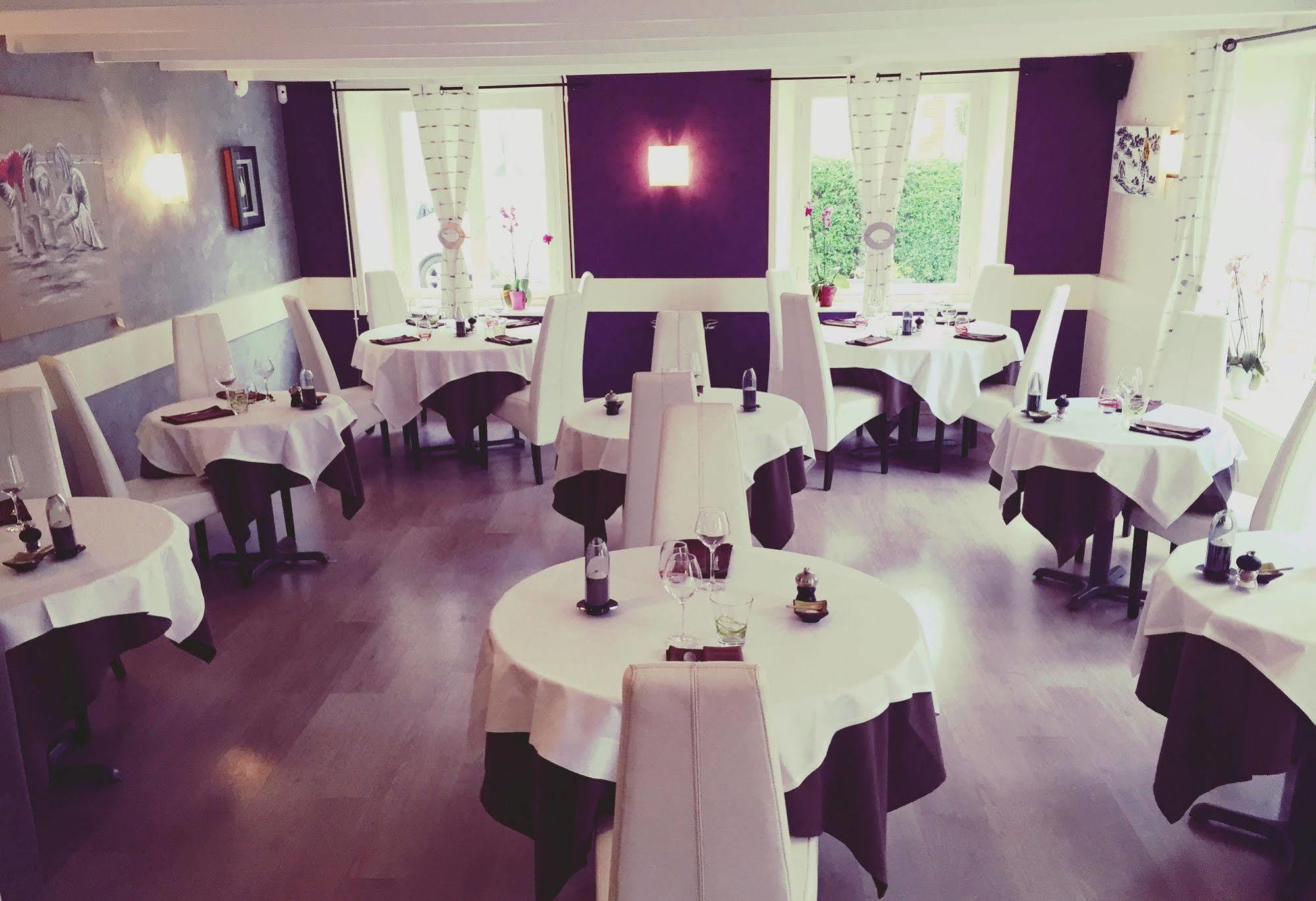 Hotel Restaurant De La Marne 潘波勒 外观 照片