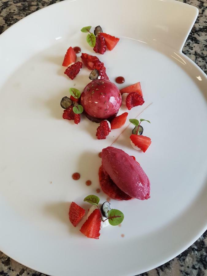 Hotel Restaurant De La Marne 潘波勒 外观 照片